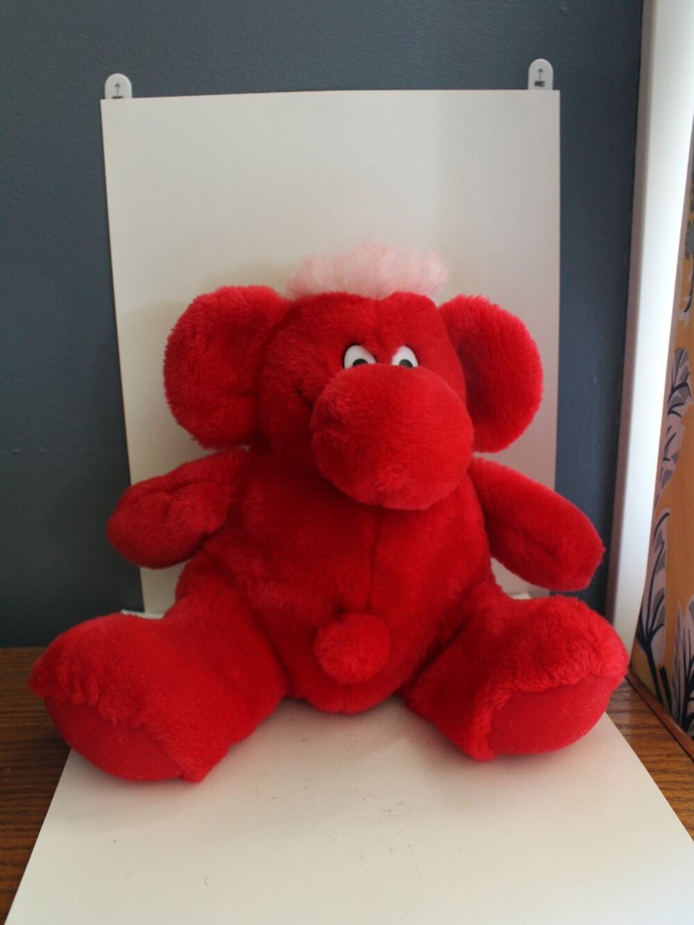 Vintage 80s Kodak Kolorkins Kosmic 10” Plush Toy Seated